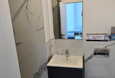 Apartament cu 2 camere semidecomandat în Vasile Alecsandri