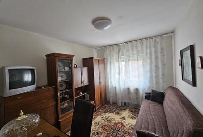 Apartament cu 3 camere decomandat în Soarelui - 6