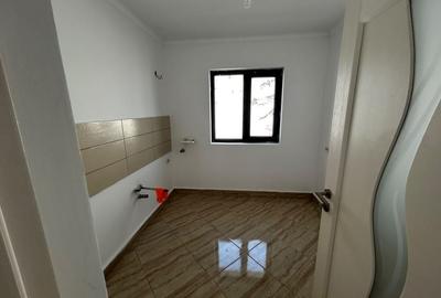 Casă cu 4 camere cu Teren 300 Mp în Central - 4