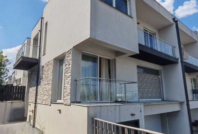 Casă cu 4 camere decomandat cu Teren 179 Mp în Tunari