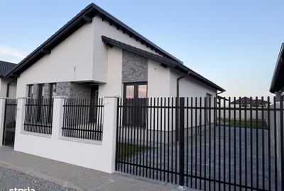 Casă cu 4 camere decomandat în Sud - 2