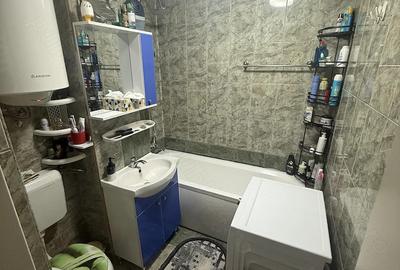 Apartament cu 2 camere decomandat în Livada