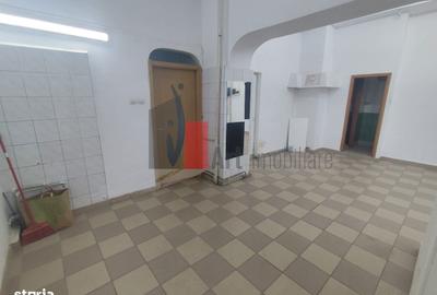 Spațiu comercial, de 70 mp, în Drumul Taberei - 4