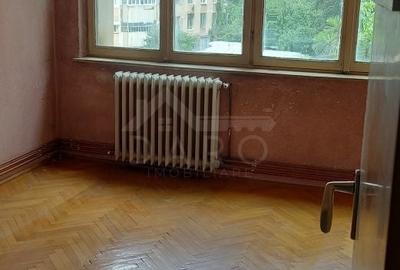 Apartament cu 2 camere semidecomandat în Tudor Vladimirescu