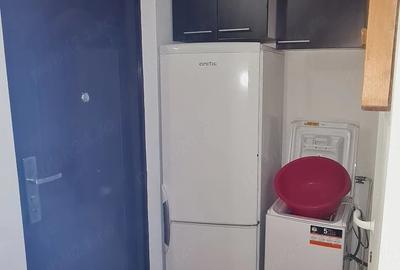 Garsonieră decomandată în Micălaca