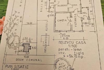Casă cu Teren 1130 Mp în Teișani