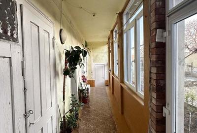 Casă cu 6 camere cu Teren 1498 Mp în Variaș - 6