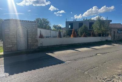 Casă cu 8 camere cu Canalizare în Nord - 3