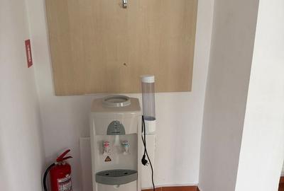 Casă individuală cu 13 camere cu Canalizare în Titulescu - 19