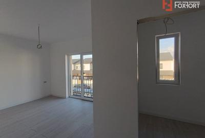 Duplex cu 4 camere cu Canalizare în Chișoda - 3