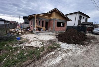 Casă cu 2 camere în Berceni - 4