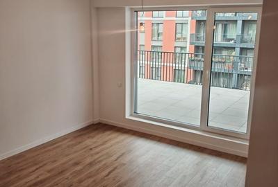 Apartament cu 2 camere semidecomandat în Theodor Pallady