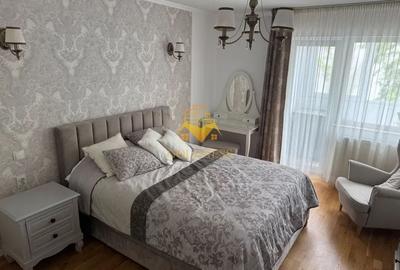 Apartament cu 3 camere semidecomandat, mobilat în Mănăștur
