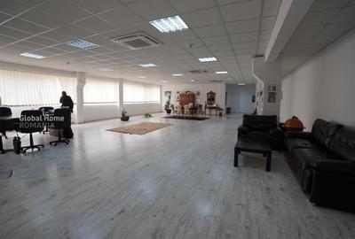 Spațiu comercial, de 6,474 mp, în Central - 13