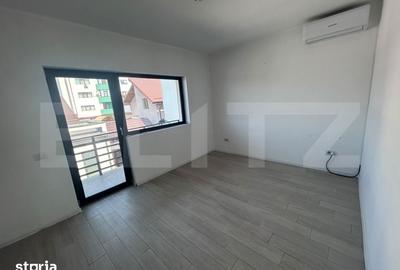 Casă cu 4 camere cu Teren 368 Mp în Malu Mare