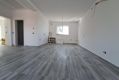 Casă individuală cu 3 camere cu Canalizare în Sânandrei - 4