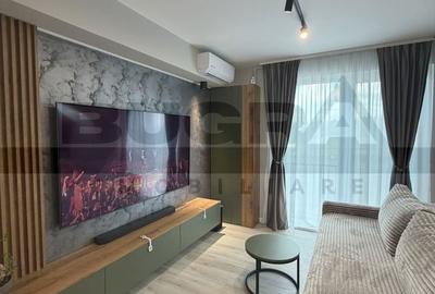 Apartament cu 3 camere semidecomandat, mobilat în Baciu