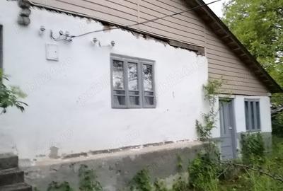 Casă cu 4 camere în Budănești - 10