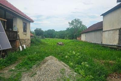 Casă individuală cu 3 camere cu Teren 3500 Mp în Stănești - 3