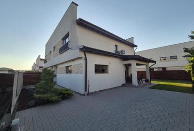 Casă cu 4 camere cu Teren 220 Mp în Central - 7