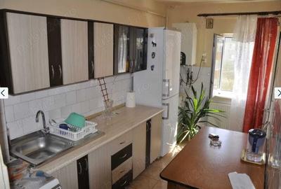 Apartament cu 3 camere decomandat în Câmpia Turzii - 3