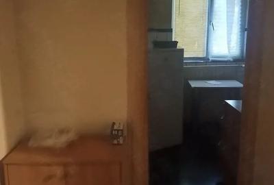 Garsonieră decomandată în Timpuri Noi