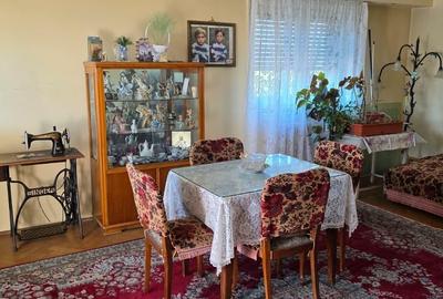 Apartament cu 3 camere decomandat în Cotroceni