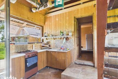 Casă cu 4 camere cu Teren 1485 Mp în Gurahonț - 2