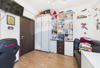 Apartament cu 3 camere decomandat, mobilat în Dămăroaia - 9