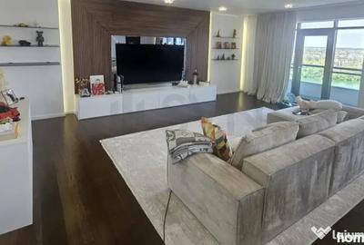 Apartament cu 5 camere decomandat în Central