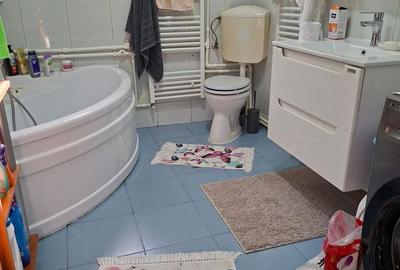 Casă cu 4 camere cu Teren 720 Mp în Limanu - 9