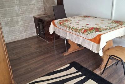 Casă cu Teren 900 Mp în Central - 4