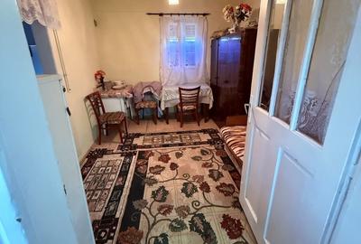 Casă cu 4 camere în Obârșie