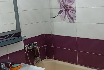 Apartament cu 2 camere decomandat în Torontalului
