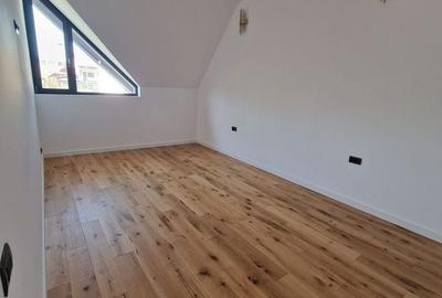 Casă cu 4 camere cu Teren 200 Mp în Apărătorii Patriei - 10