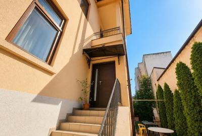 Casă individuală cu 9 camere cu Canalizare în Ultracentral - 3