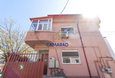 Casă individuală cu 5 camere cu Canalizare în Iancului