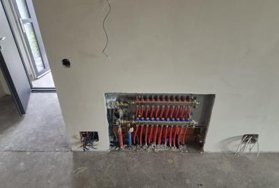 Casă cu 4 camere în Câmpului