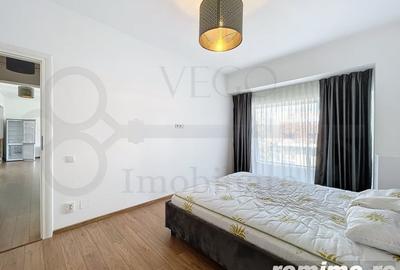 Apartament cu 3 camere semidecomandat în Central - 5