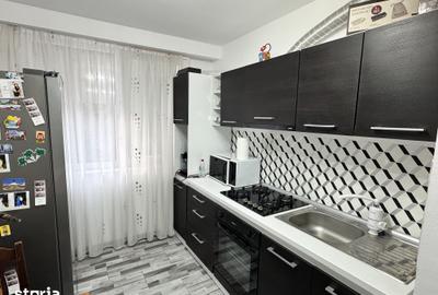 Apartament cu 4 camere în Central - 1