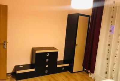 Apartament cu 3 camere decomandat în Florești - 8