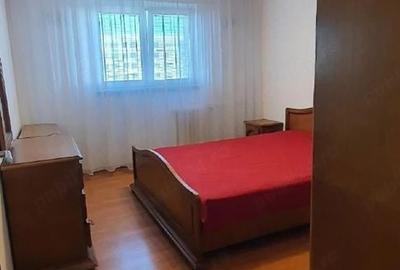 Apartament cu 3 camere decomandat în Colentina