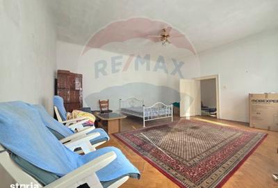 Casă cu 4 camere cu Teren 332 Mp în Ultracentral - 3