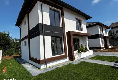 Casă cu 4 camere cu Teren 300 Mp în Berceni