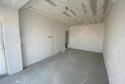Apartament cu 2 camere decomandat în Exterior Sud - 4