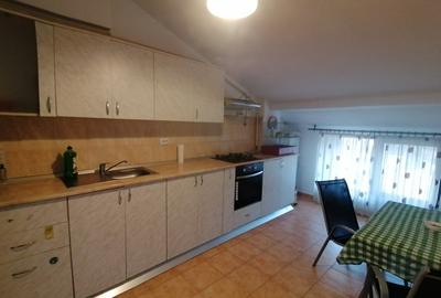 Apartament cu 4 camere decomandat, mobilat în Est - 12