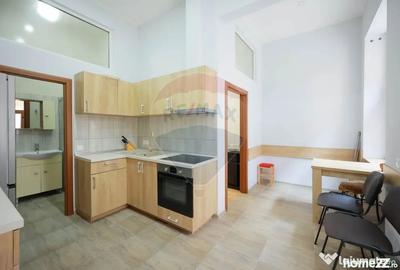 Apartament cu 2 camere decomandat în Ultracentral