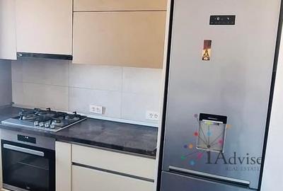 Apartament cu 2 camere decomandat, mobilat în Tractorul
