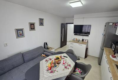 Apartament cu 2 camere decomandat în Central - 1