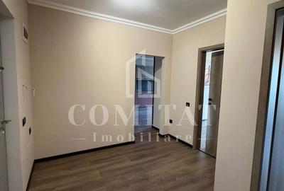 Apartament cu 3 camere semidecomandat, mobilat în Florești - 6